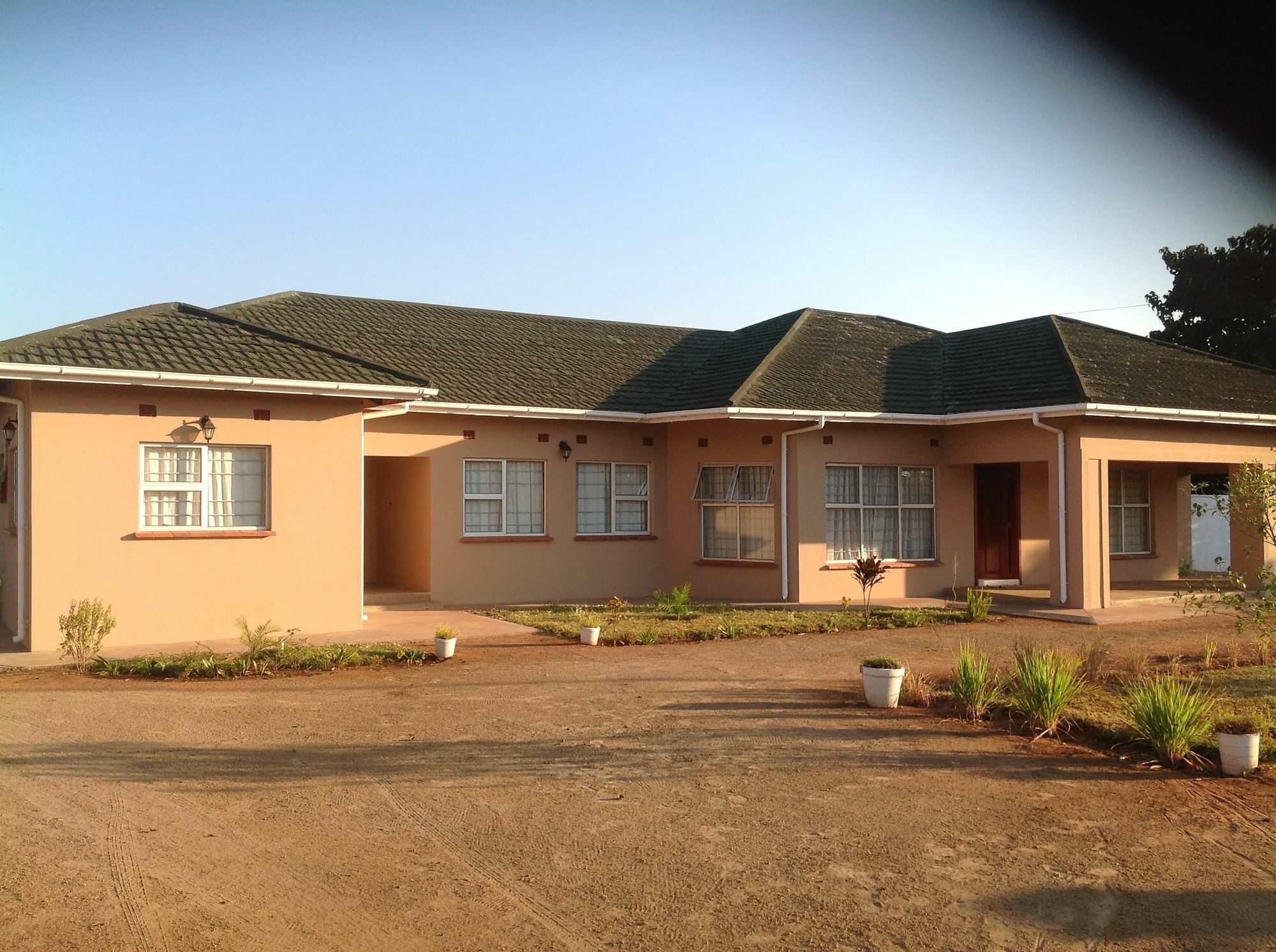 Cypress Executive Lodge Livingstone Exterior foto
